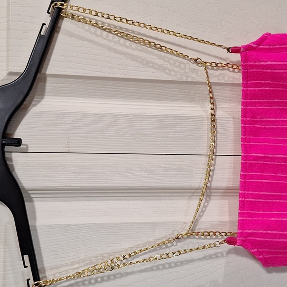 PrettyLittleThings Hot Pink Textured Rib Chain Lace Up Crop Tank Top - size 8 - Picture 2 of 15